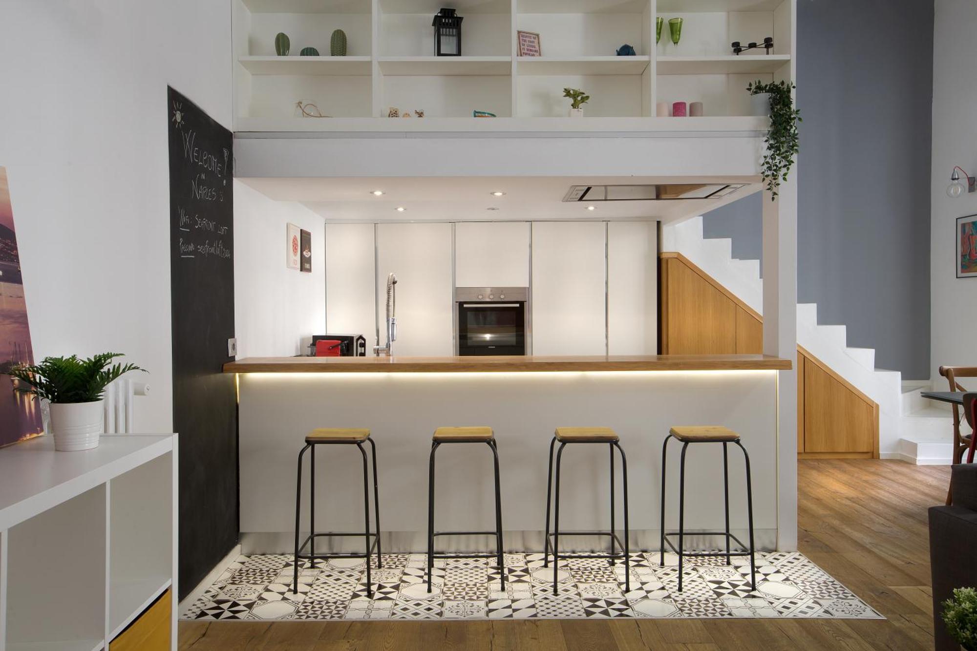 Seafront Loft Apartment *