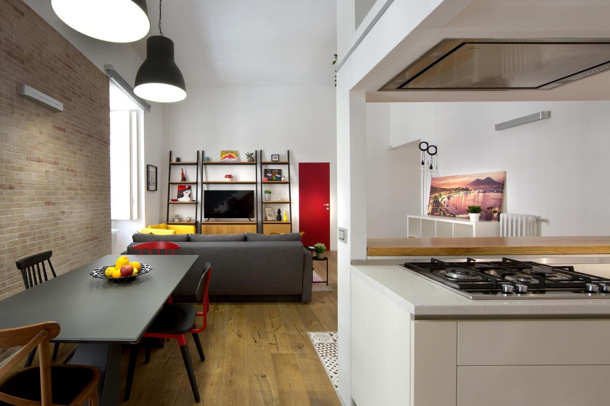 Seafront Loft Apartment Naples